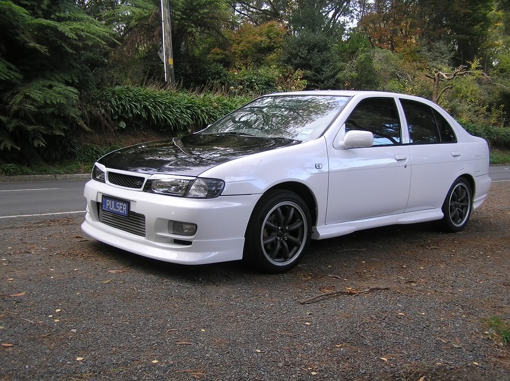 Nissan Pulsar Lx