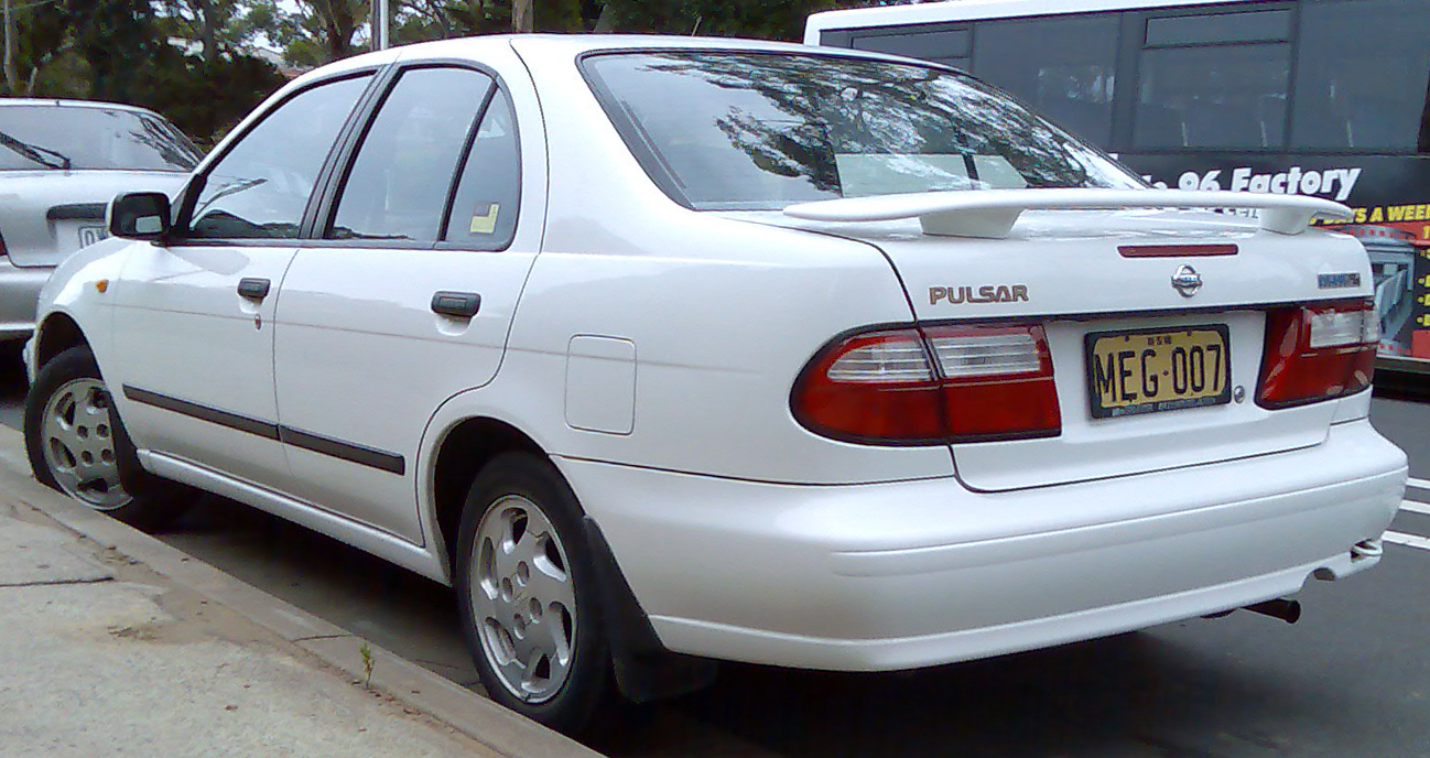 Nissan Pulsar Lx