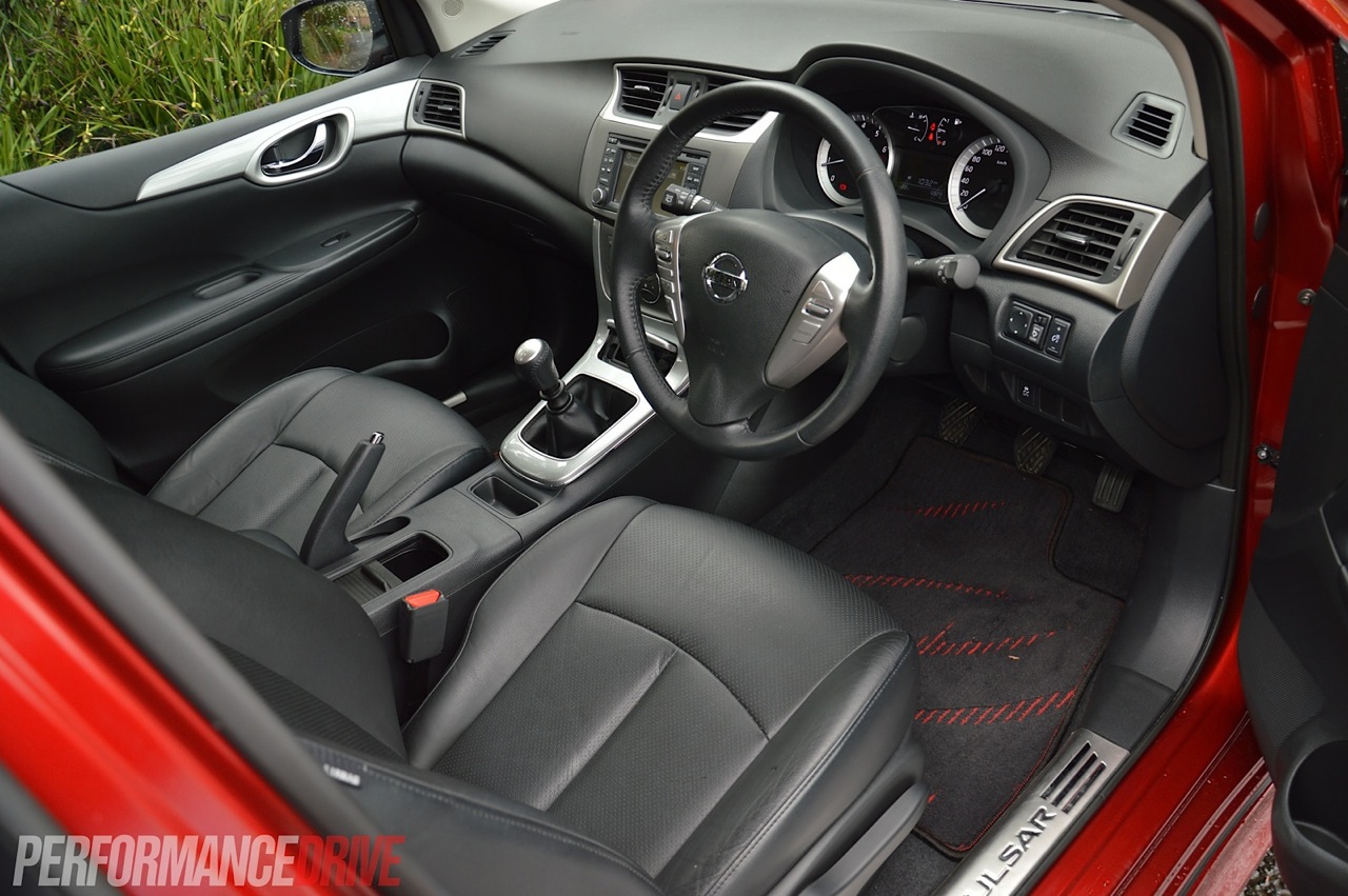 Nissan Pulsar Manual