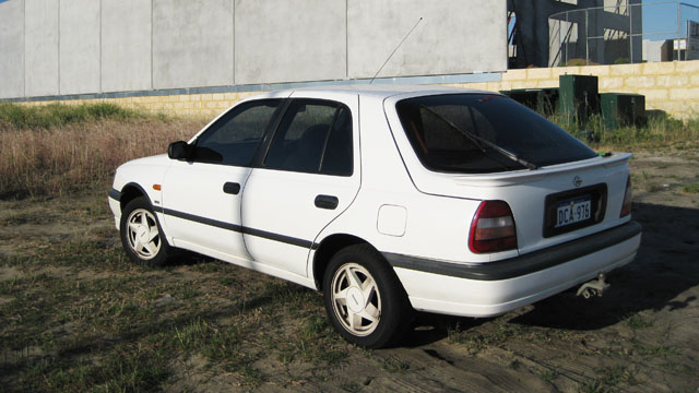 Nissan Pulsar Q