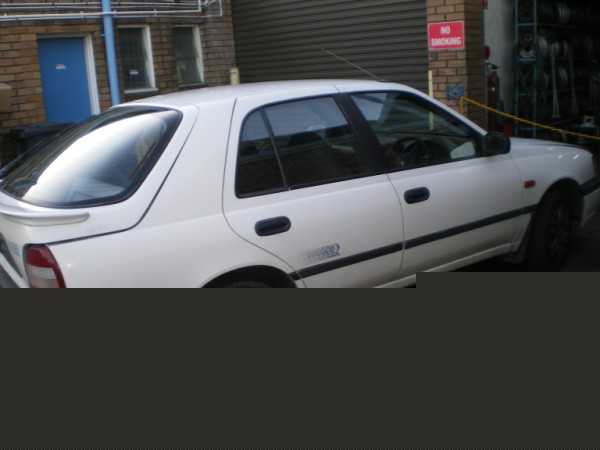 Nissan Pulsar Q