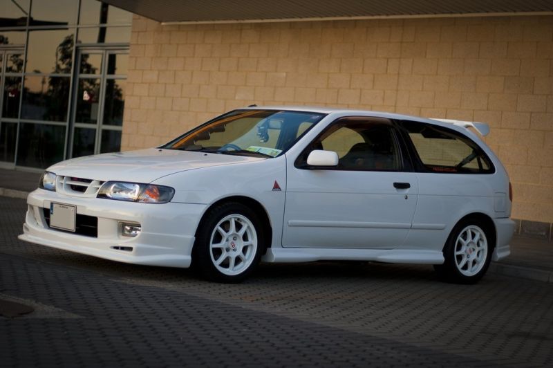 Nissan Pulsar Vzr