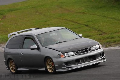 Nissan Pulsar Vzr
