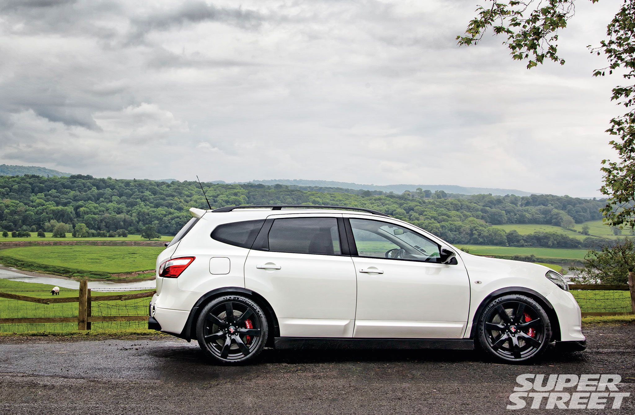 Nissan Qashqai Gtr