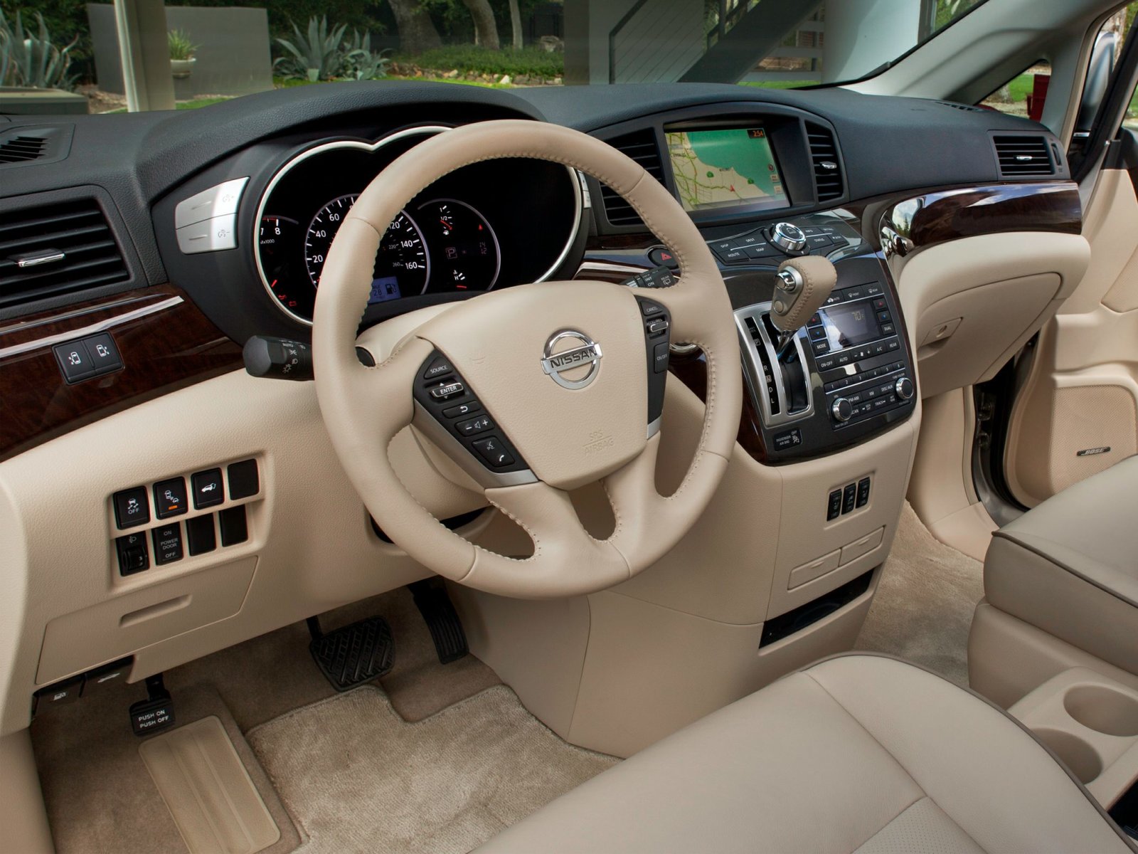 Nissan Quest 2016