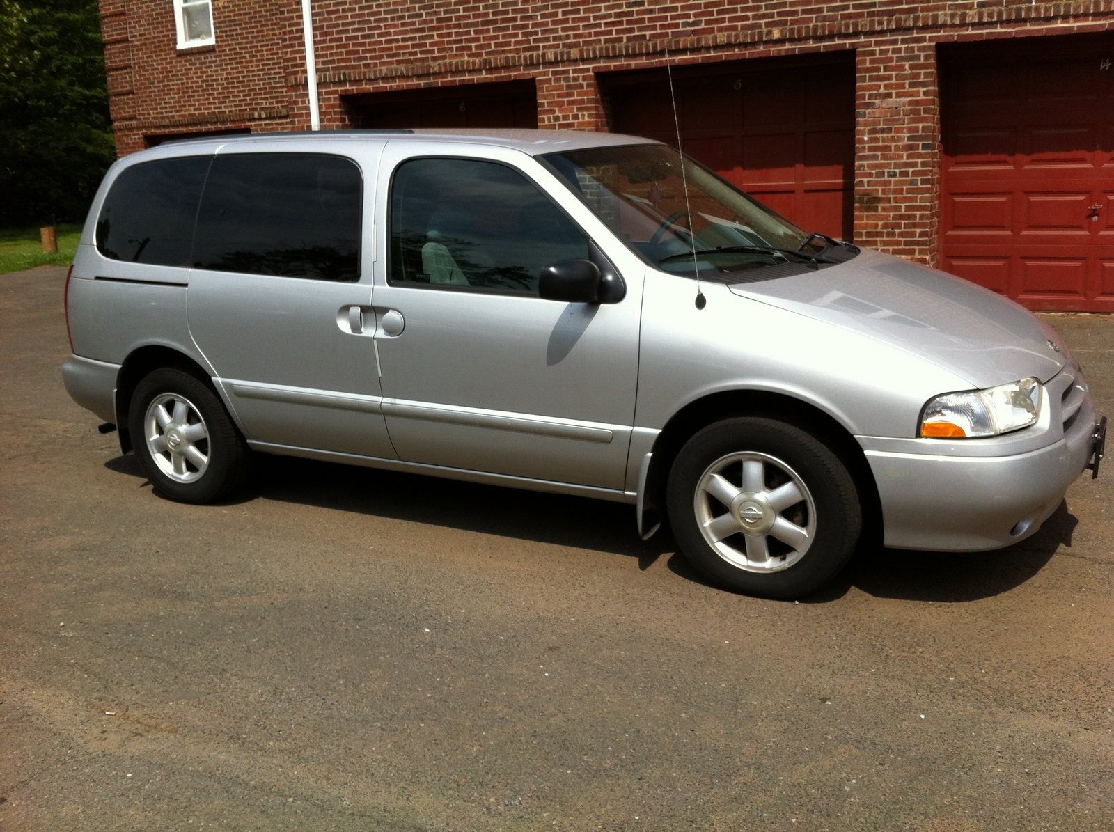 Nissan Quest Gxe
