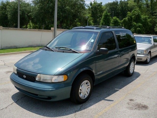 Nissan Quest Gxe