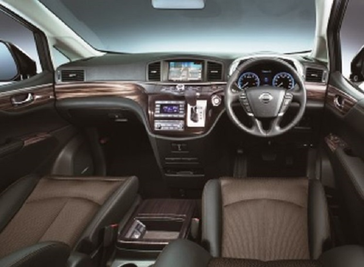 Nissan Quest Platinum