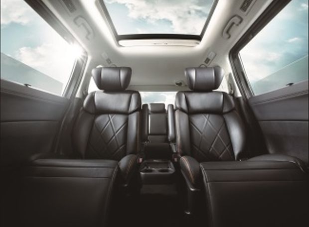Nissan Quest Redesign