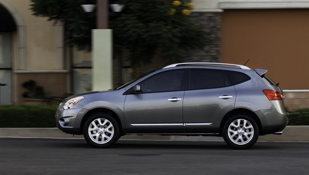 Nissan Rogue 2011