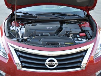 Nissan Rogue 6 Cyl
