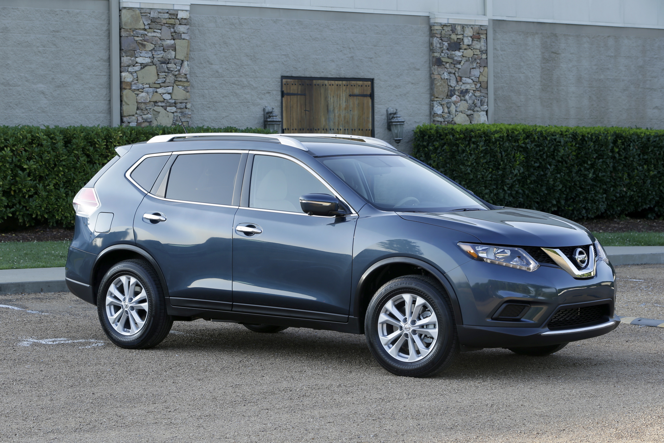 Nissan Rogue Arctic Blue