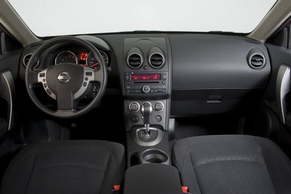 Nissan Rogue Krom Edition