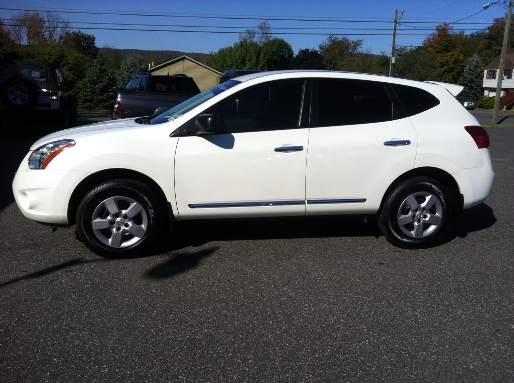 Nissan Rogue S