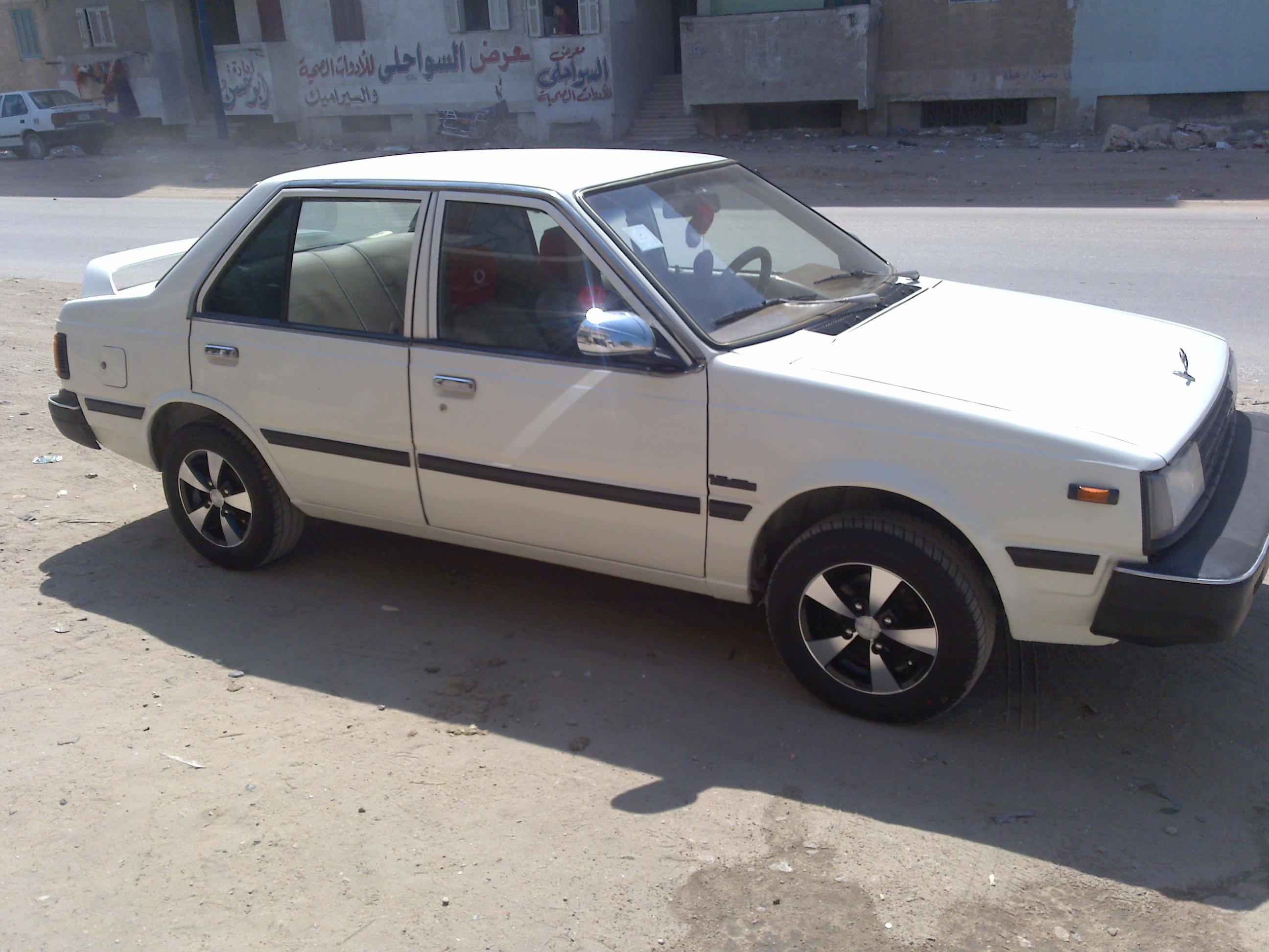 Nissan Sentra 1983