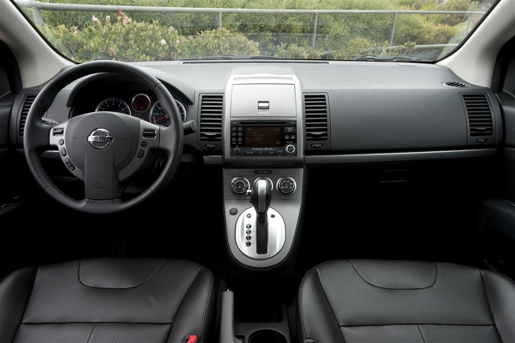 Nissan Sentra 2.0