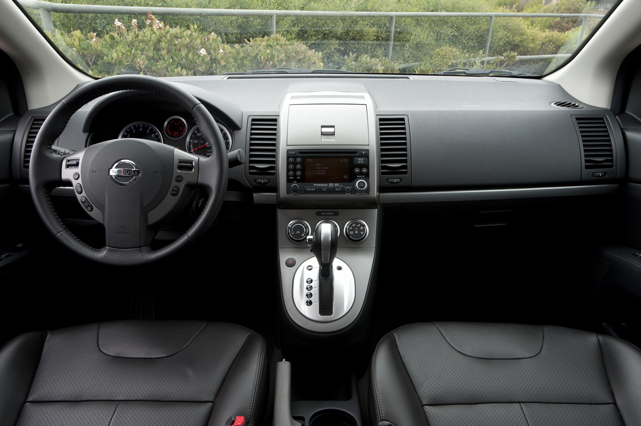 Nissan Sentra 2010