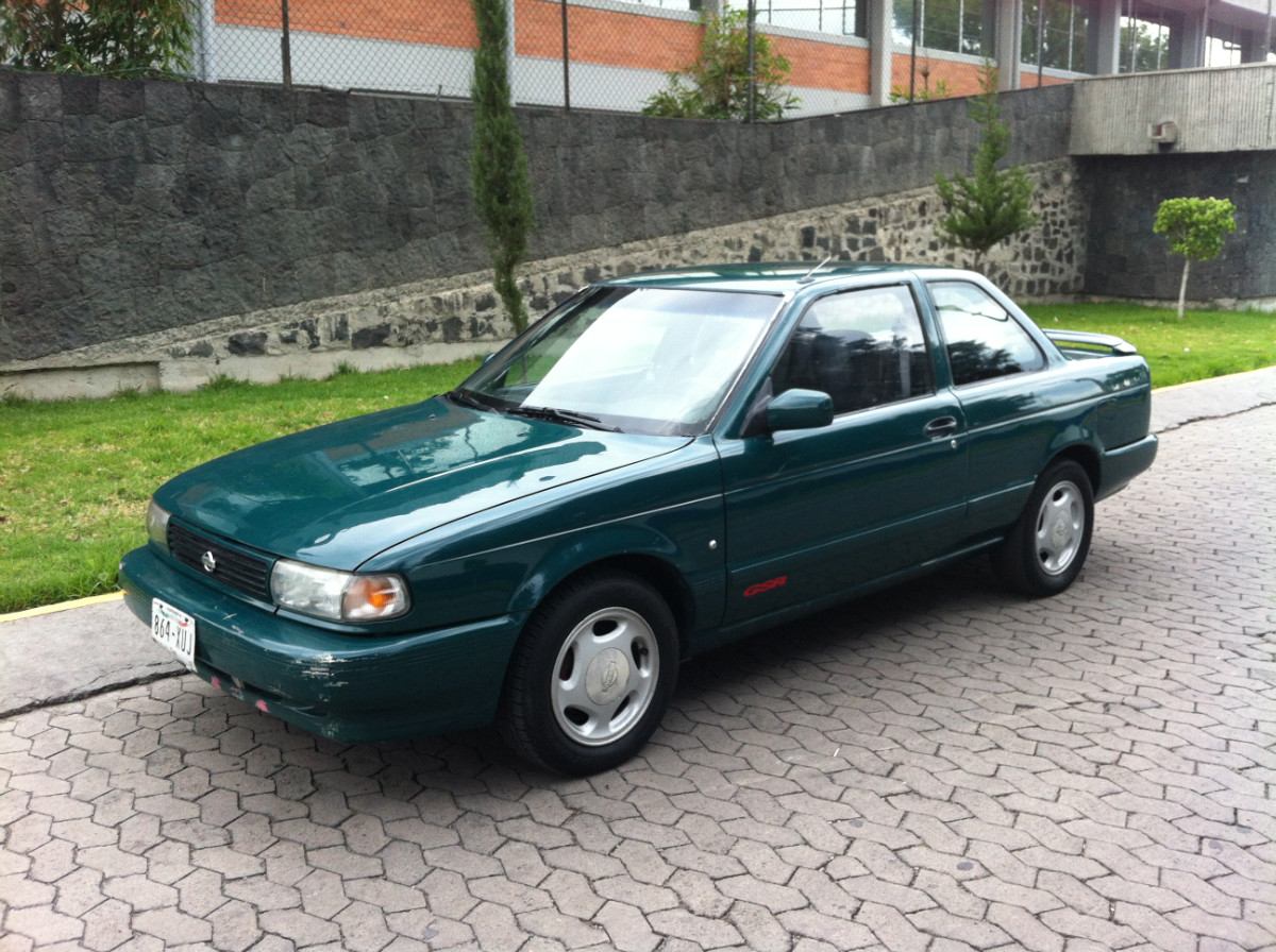 Nissan Sentra B13