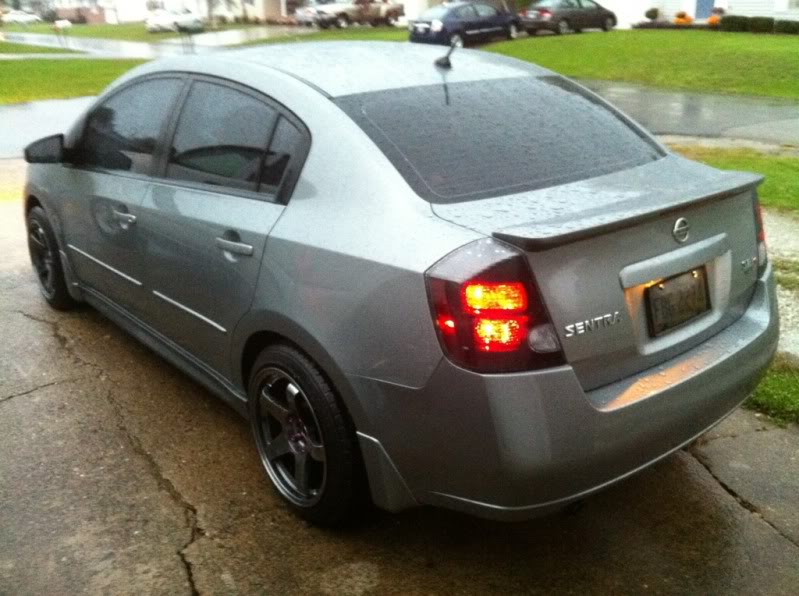 Nissan Sentra B16