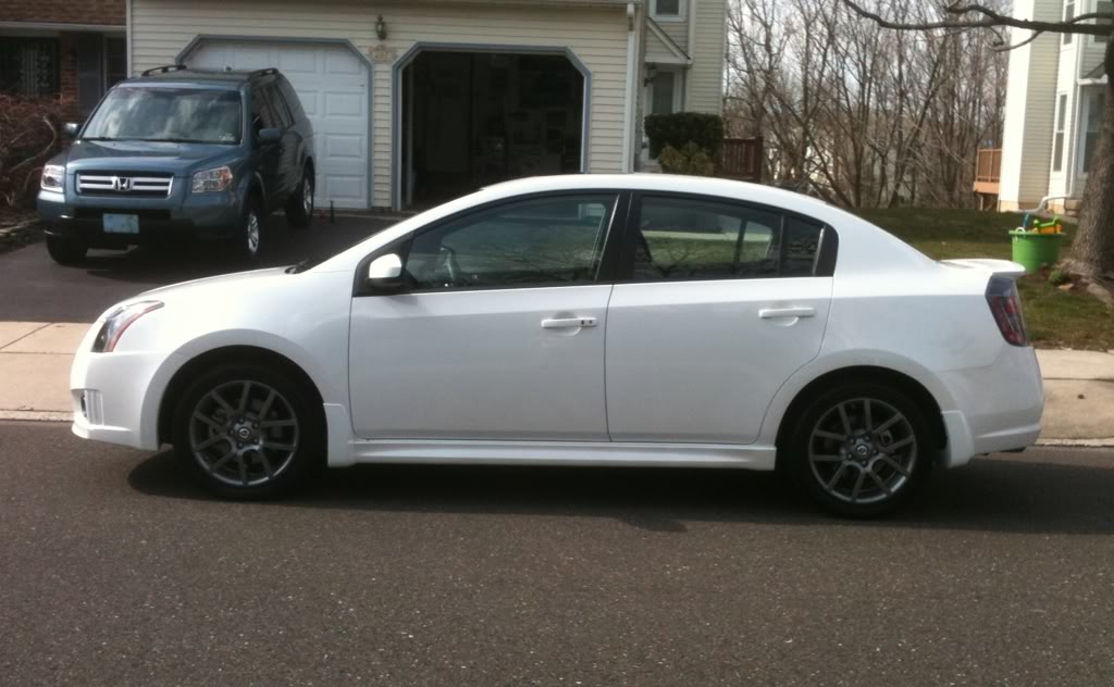 Nissan Sentra B16