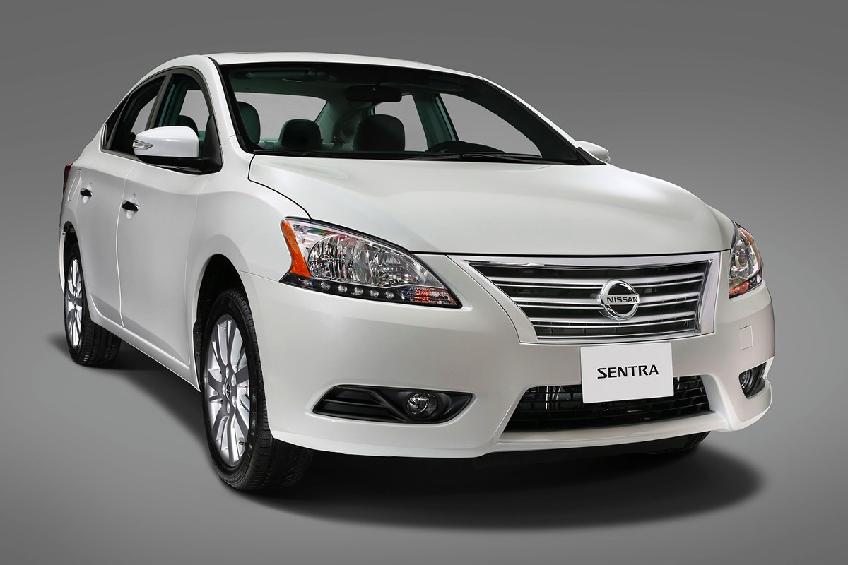 Nissan Sentra B17 2015