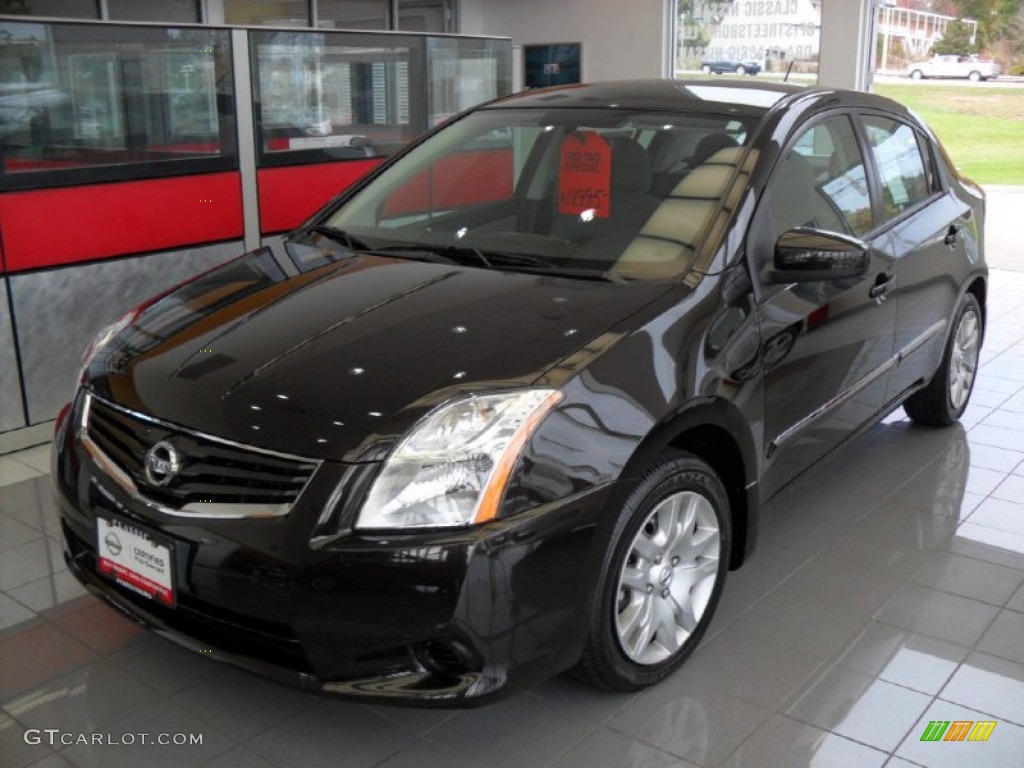 Nissan Sentra Black