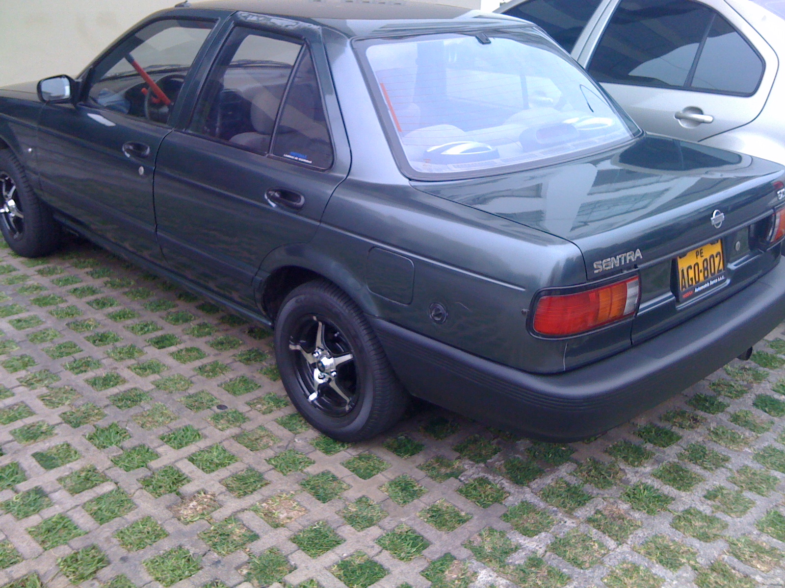 Nissan Sentra Ex Saloon