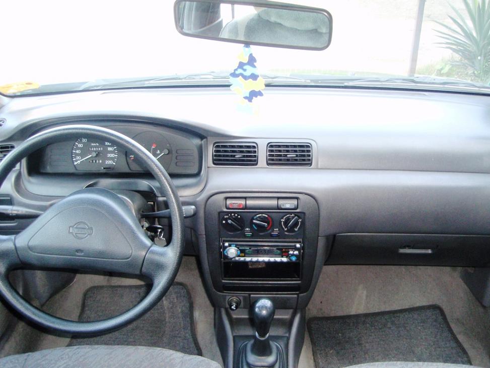 Nissan Sentra Ex Saloon