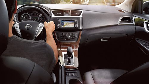 Nissan Sentra S 2015
