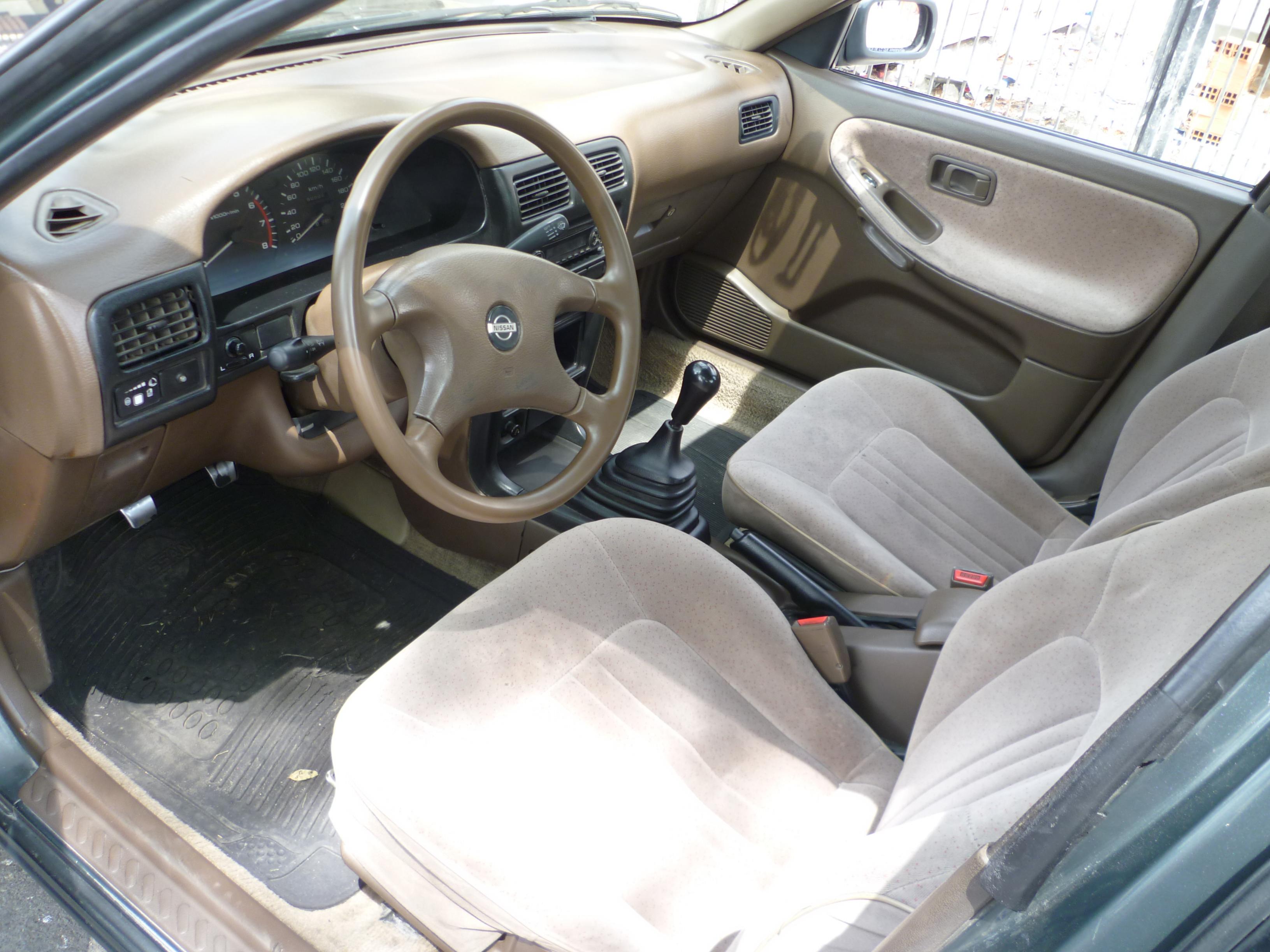 Nissan Sentra Super Saloon