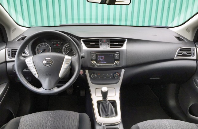 Nissan Sentra Sv 2015