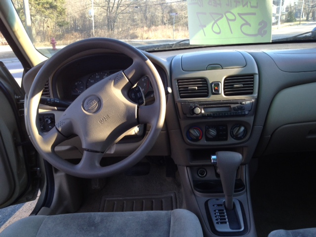 Nissan Sentra Xe 2001