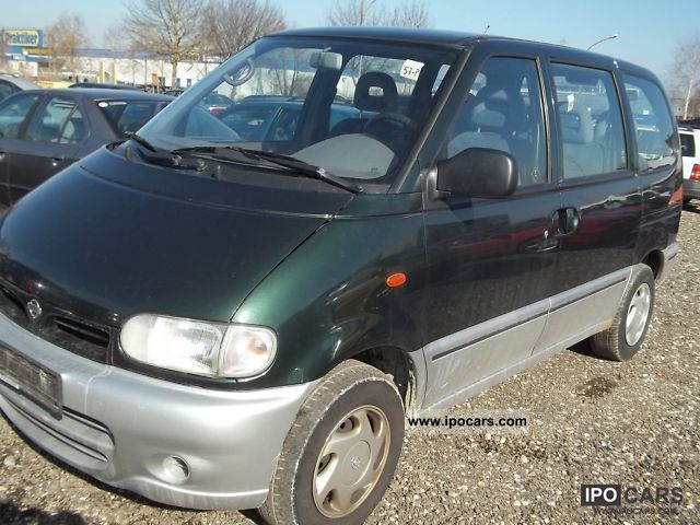 Nissan Serena 1999