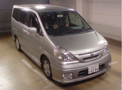 Nissan Serena 2.5