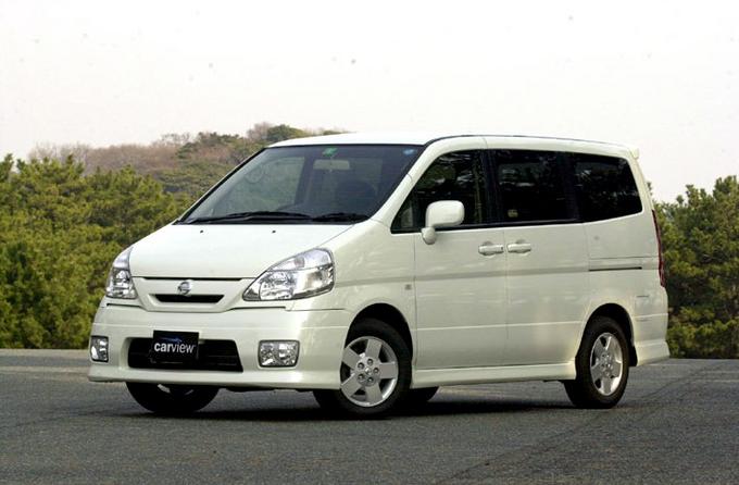 Nissan Serena 2001