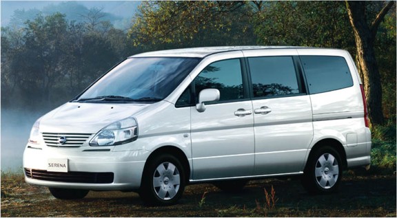 Nissan Serena 2002
