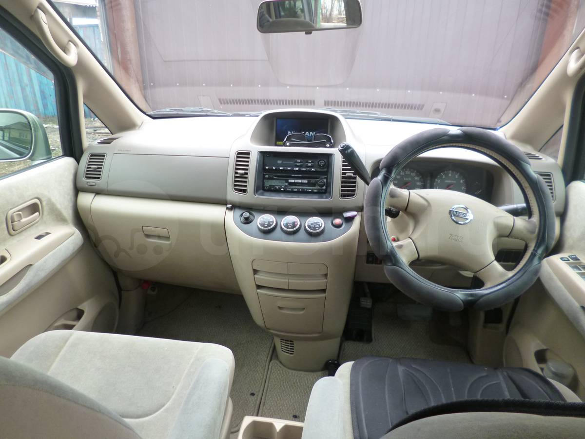 Nissan Serena 2002