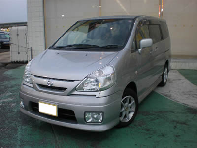 Nissan Serena 2004