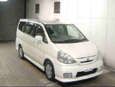 Nissan Serena 2004