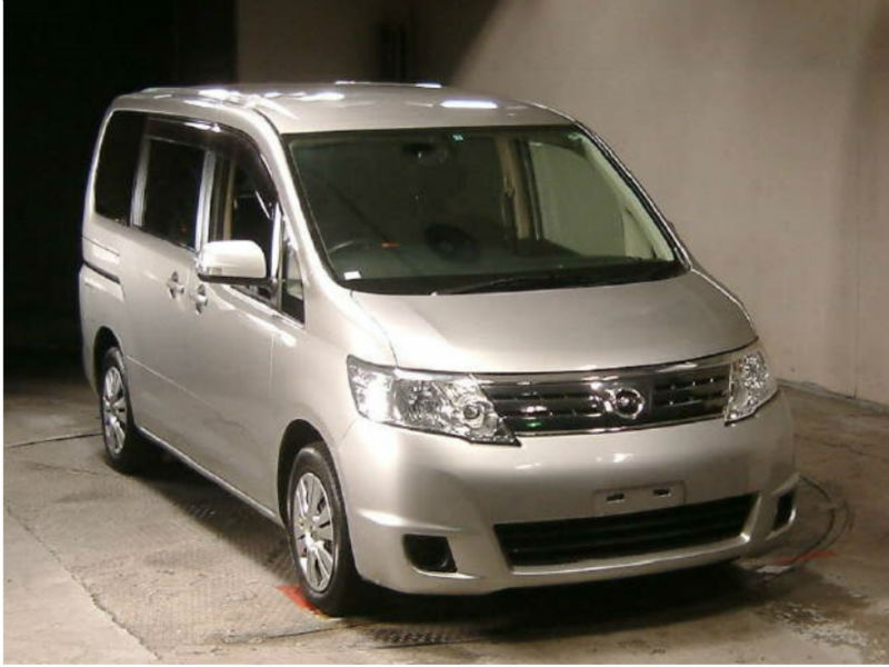 Nissan Serena 2008