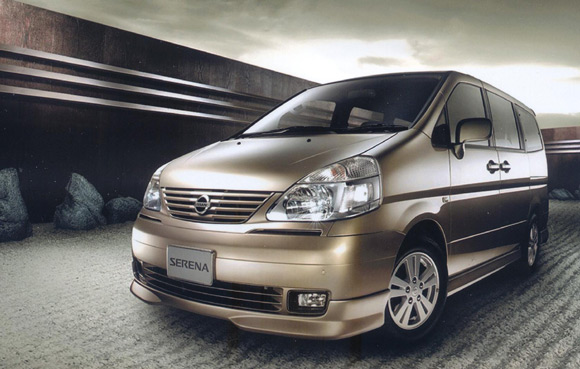 Nissan Serena 2008