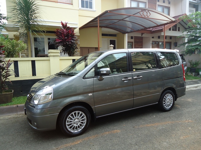 Nissan Serena 2009