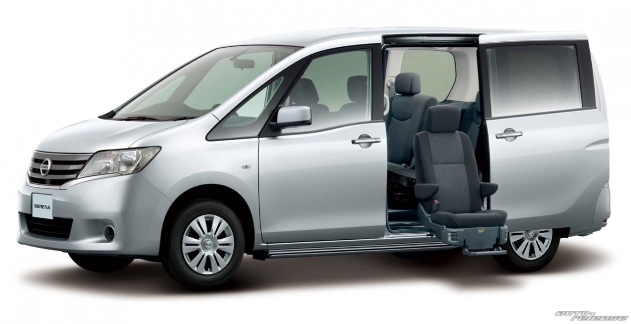 Nissan Serena 2010
