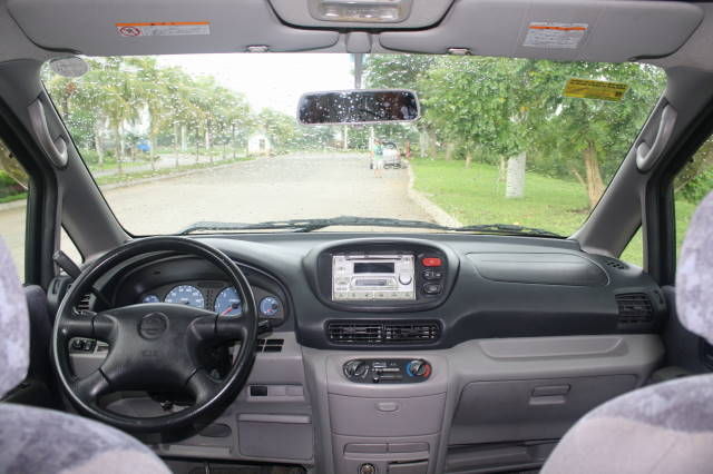 Nissan Serena 2010