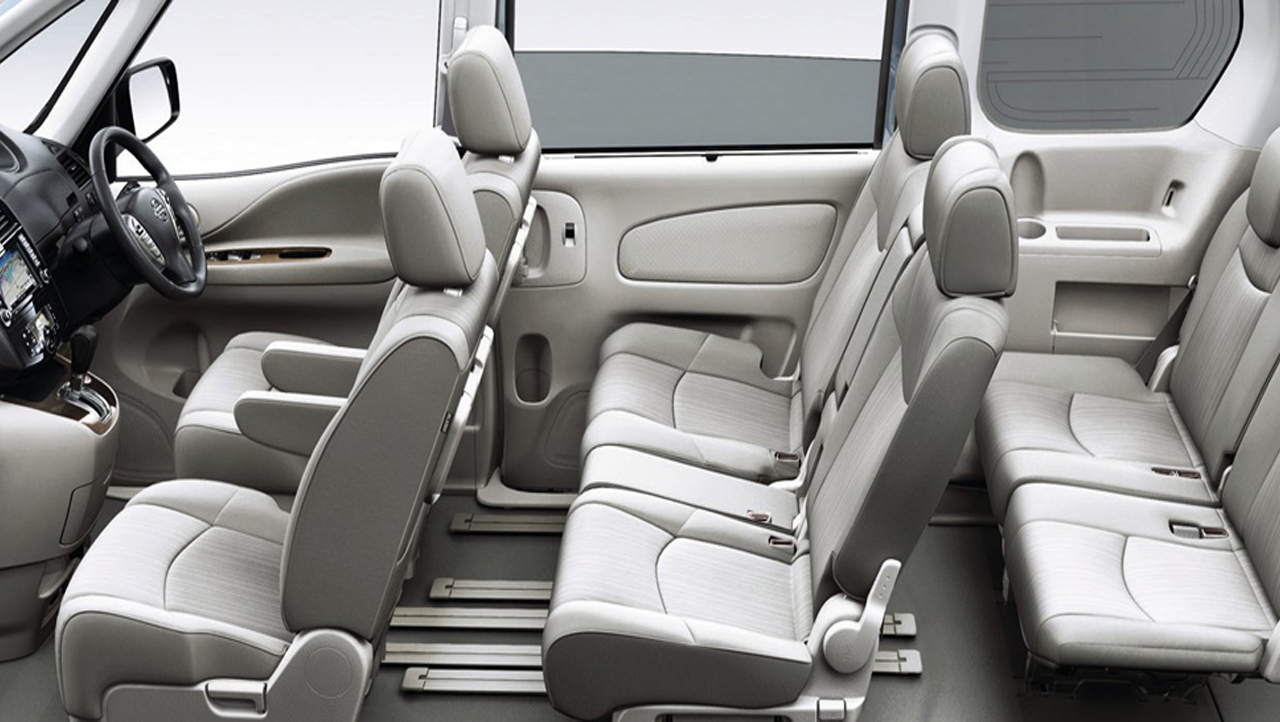 Nissan Serena 2011
