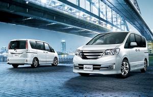 Nissan Serena 2011