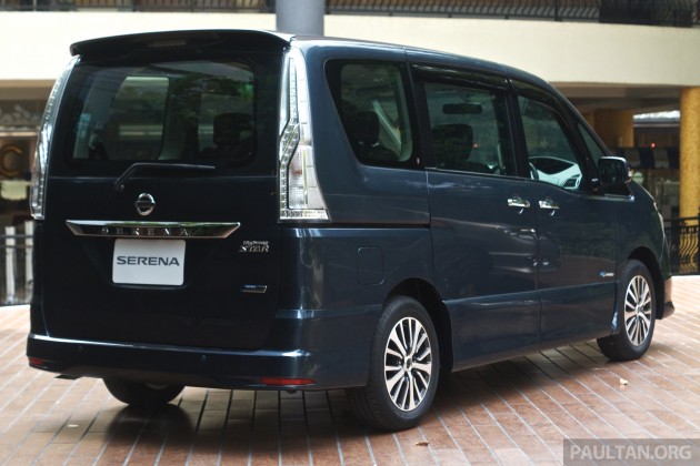 Nissan Serena 2015