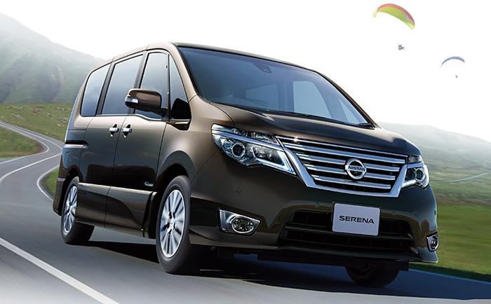 Nissan Serena 2015