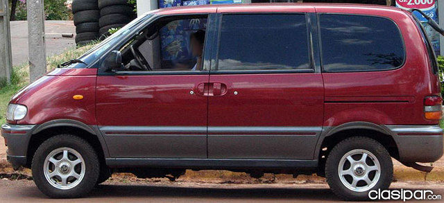 Nissan Serena 4x4