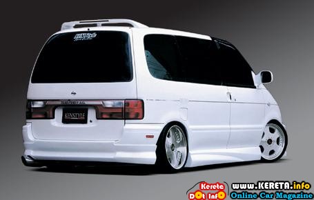 Nissan Serena Custom